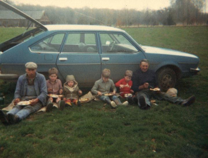 pique nique en famille avec papy bellet